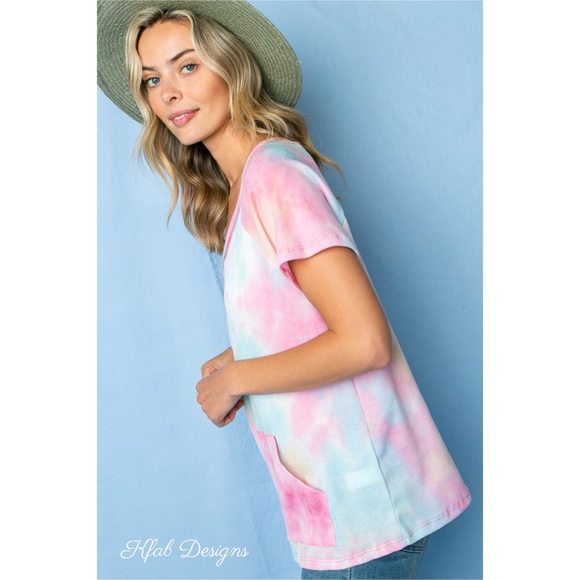 ❤️LAST! V Neck Tie Dye Thermal Front Pocket Top - Picture 13 of 13